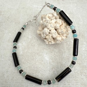 bransoletka-amazonit-onyks-bluemoss.jpg