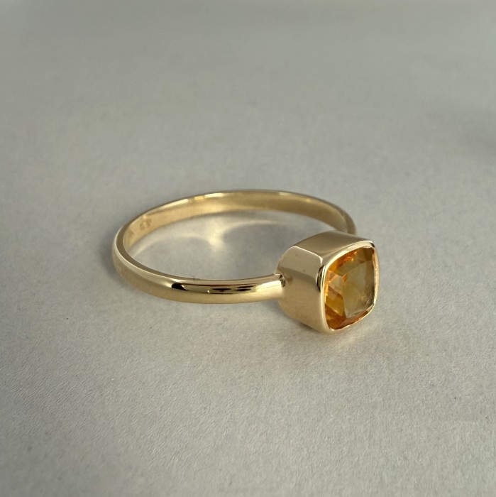 pierścionek ze złota 585. Naturalny cytryn cushion 0,79ct-bluemoss.jpg
