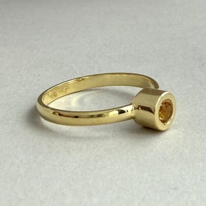pierścionek złoty z cytrynem 0,17ct-bluemoss.jpg